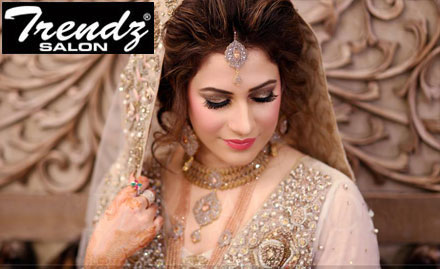 Trendz Salon Janakpuri - Get Air Brush Bridal Makeup in just Rs 9000
