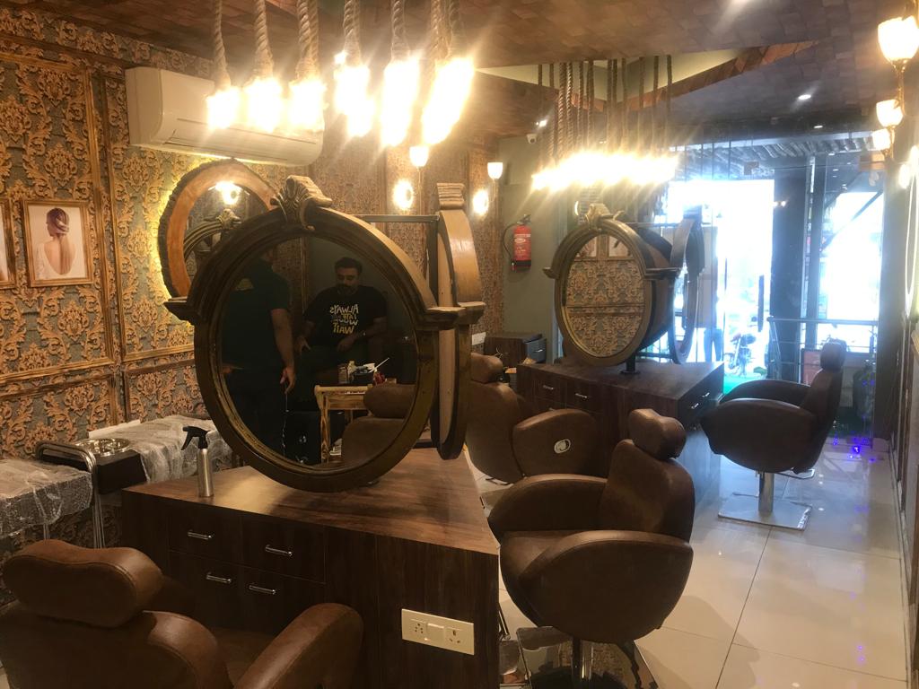 D Hair Castle Unisex Salon deals in Nawada, Delhi NCR, reviews, best  offers, Coupons for D Hair Castle Unisex Salon, Nawada | mydala